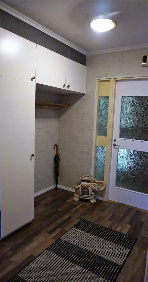 4 Bedrooms Near Center - Kranni Pori Exterior foto